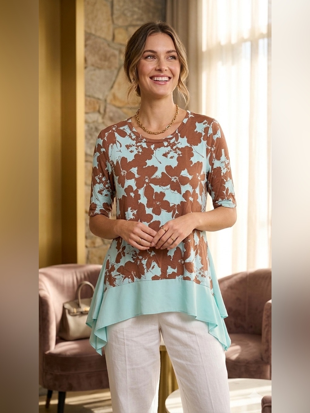 SIZE LARGE LOGO® by Lori Goldstein NEW Tunic Top Floral Knit Sharkbite Hem